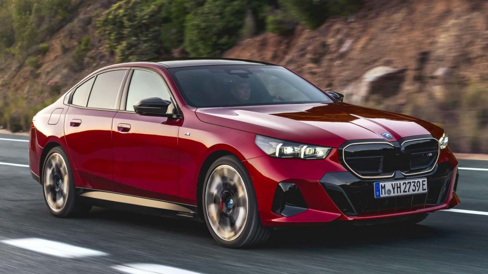 Νέα BMW Σειρά 5 πρώτη φορά ηλεκτρική, hi-tech με έως 601 άλογα